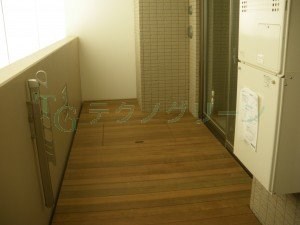 豊島区マンションベランダデッキ施工後